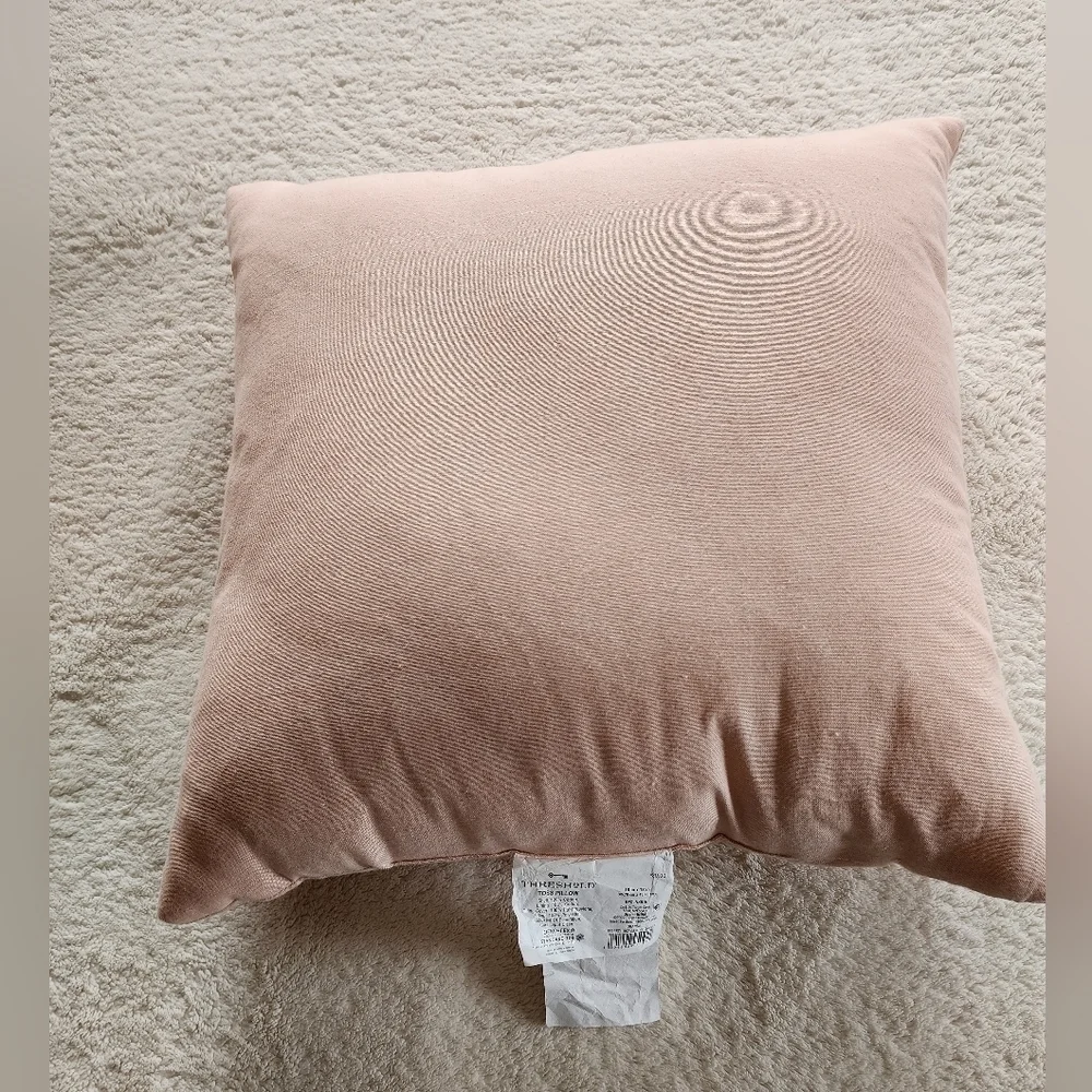 Bundle of 2 THRESHOLD new with tag spring pillow 18×18 each